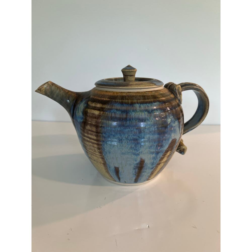 Rare Vintage Richard Sanderson Toad Hill Pottery NH Blue and Brown Teapot JL